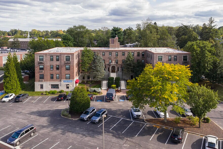 More Photos Of 250 W Lancaster Ave, Wayne Apartments For Lease