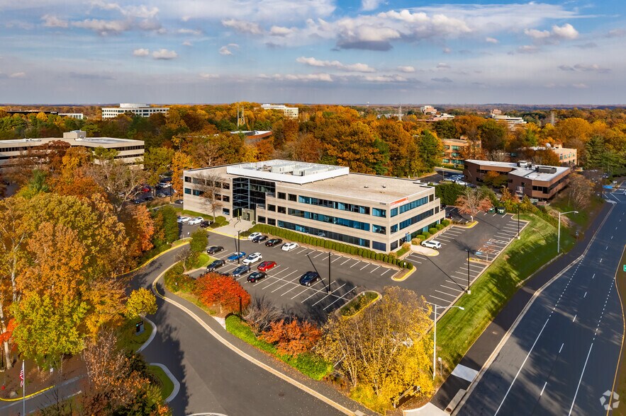 More Photos Of 11130 Sunrise Valley Dr, Reston Office For Lease