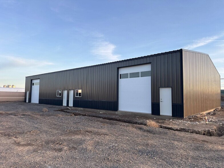 More Photos Of 1843 NW Mill st, Madras Unknown For Lease