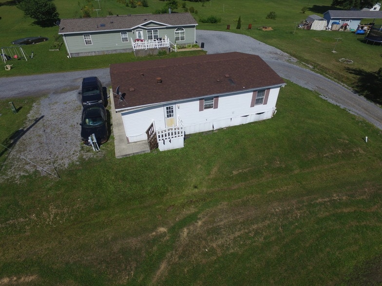 More Photos Of 15033-15045 Dunnings Hwy, East Freedom Apartments For Sale