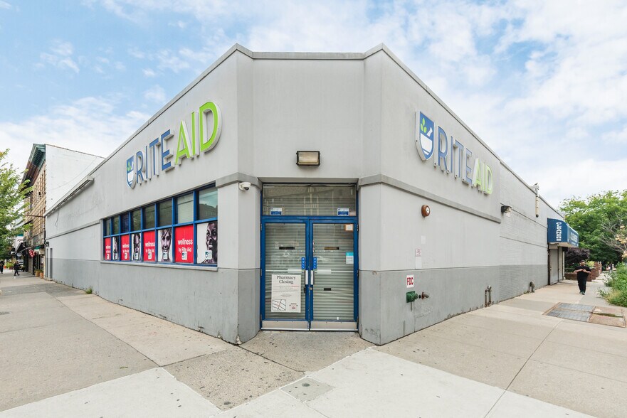 More Photos Of 9302 3rd Ave, Brooklyn Drugstore For Sale