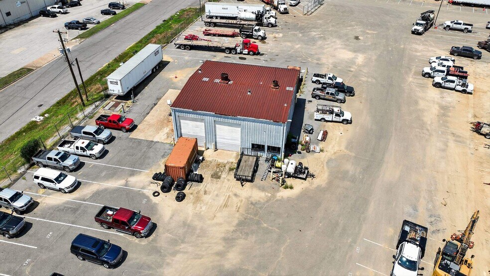 More Photos Of 3650 Tulane Rd, Memphis Land For Lease