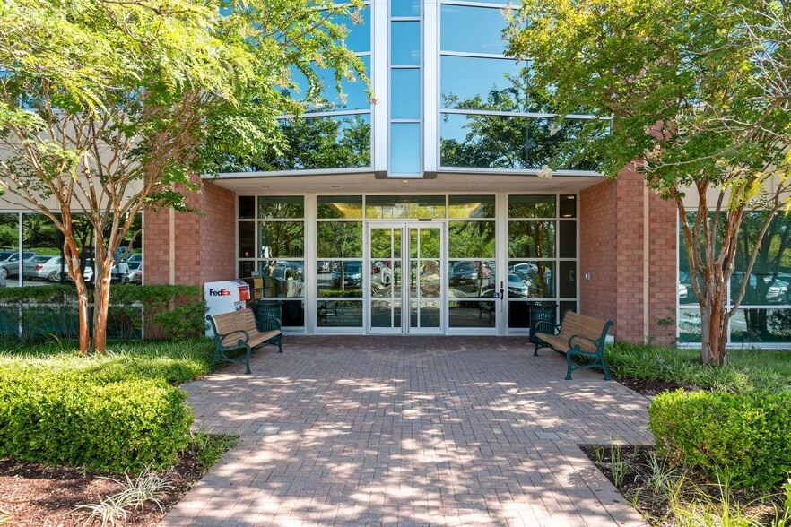 More Photos Of 10110 Molecular Dr, Rockville Medical For Sale