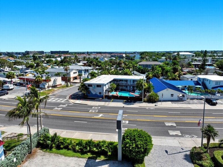 More Photos Of 11965 Gulf Blvd, Treasure Island Hotel For Sale