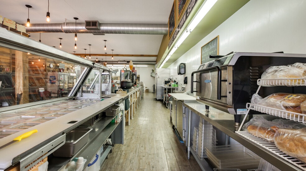 More Photos Of 909 W Main St, Cameron General Retail For Sale