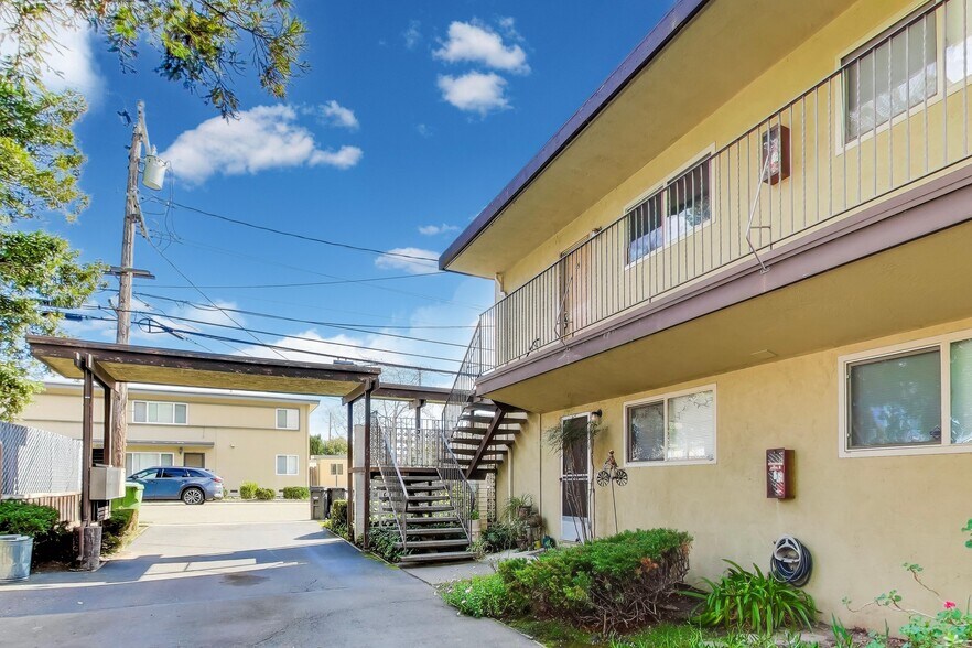 More Photos Of 20317 Wisteria St, Castro Valley Apartments For Sale
