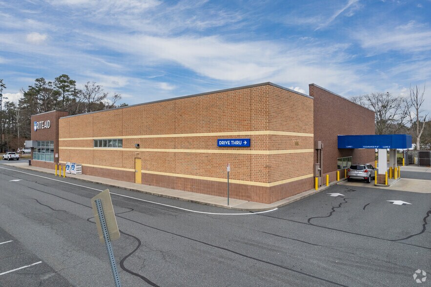 More Photos Of 38169 DuPont Blvd, Selbyville Freestanding For Lease
