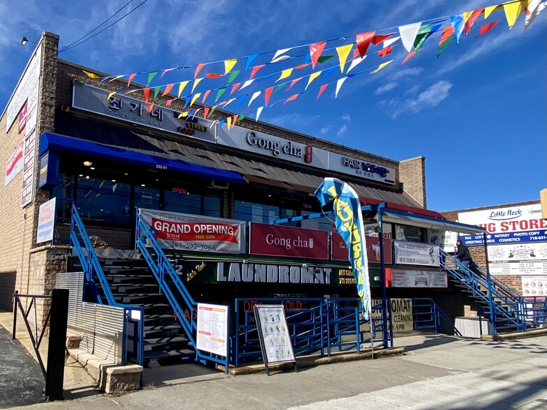 Primary Photo Of 252-01 Northern Blvd, Little Neck Storefront Retail Office For Lease