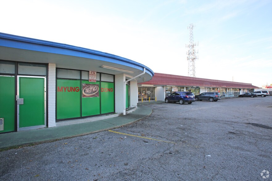 Primary Photo Of 6417-6433 Bissonnet St, Houston Unknown For Lease