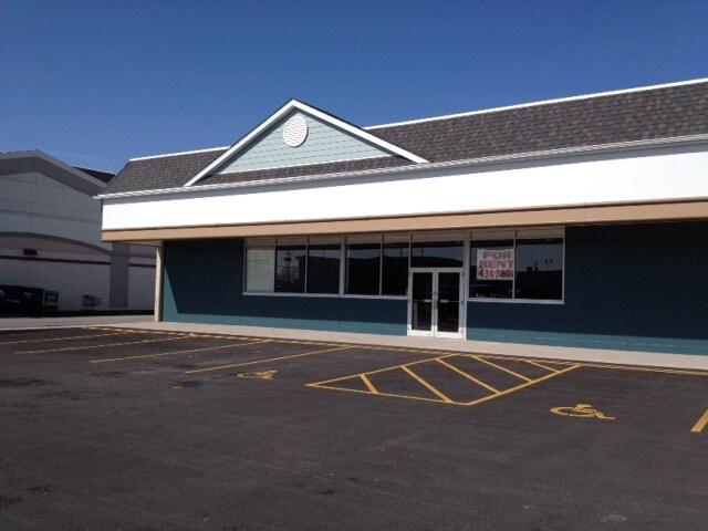 More Photos Of 5714 S Transit St, Lockport Unknown For Lease