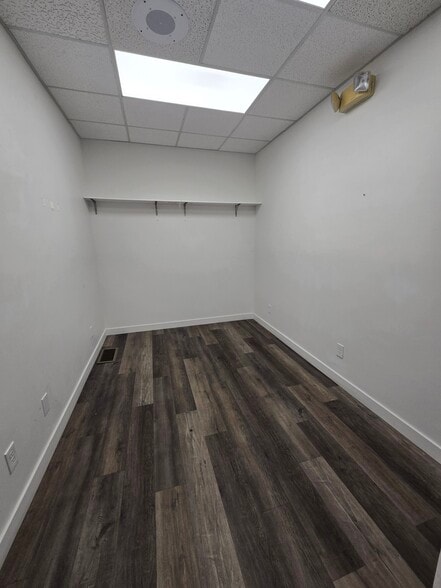 More Photos Of 313-315 N State St, Orem Storefront Retail Office For Sale