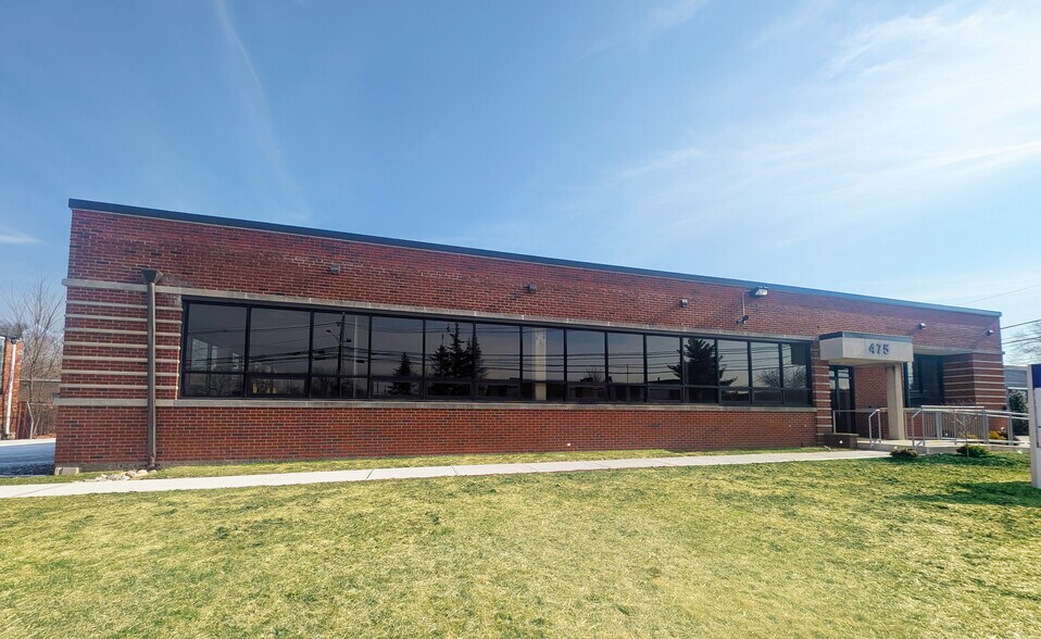 Primary Photo Of 475 S Dean St, Englewood Warehouse For Lease