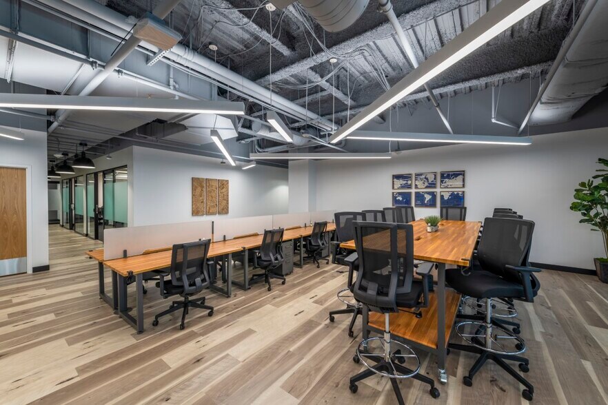 More Photos Of 2300 Wilson Blvd, Arlington Office For Lease