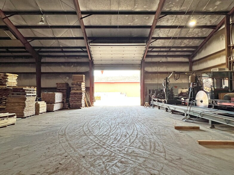More Photos Of 9711 Perry Hwy, Waterford Industrial For Sale