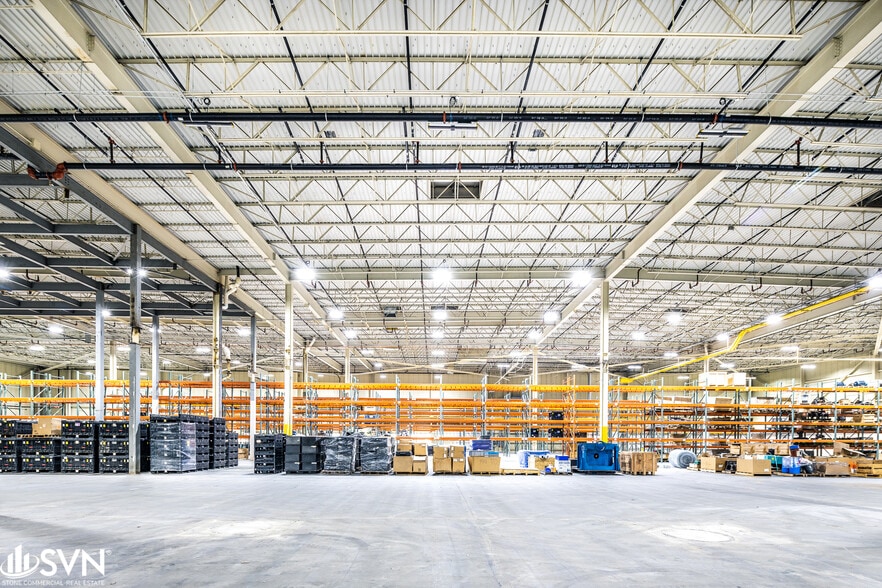 More Photos Of 791 Freight Blvd, Lexington Warehouse For Lease