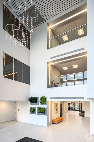 More Photos Of 849 Fairmount Ave, Towson Coworking Space