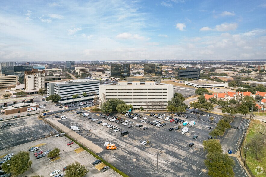 More Photos Of 7929 Brookriver Dr, Dallas Office For Lease