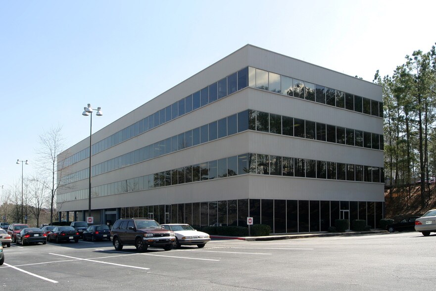 More Photos Of 2300 Henderson Mill Rd NE, Atlanta Office For Sale