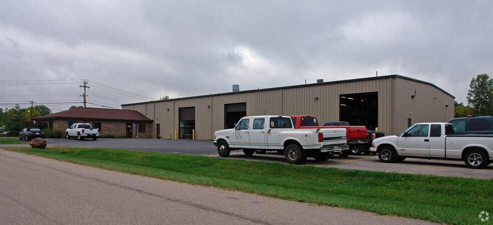 Primary Photo Of 3400 Port Union Rd, Hamilton Industrial For Sale