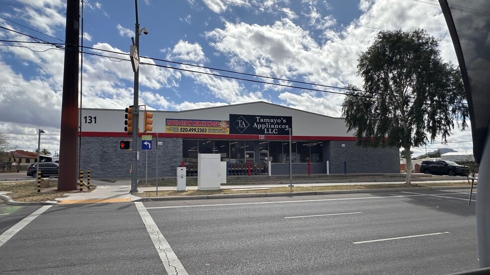 More Photos Of 131 W Grant Rd, Tucson Freestanding For Sale