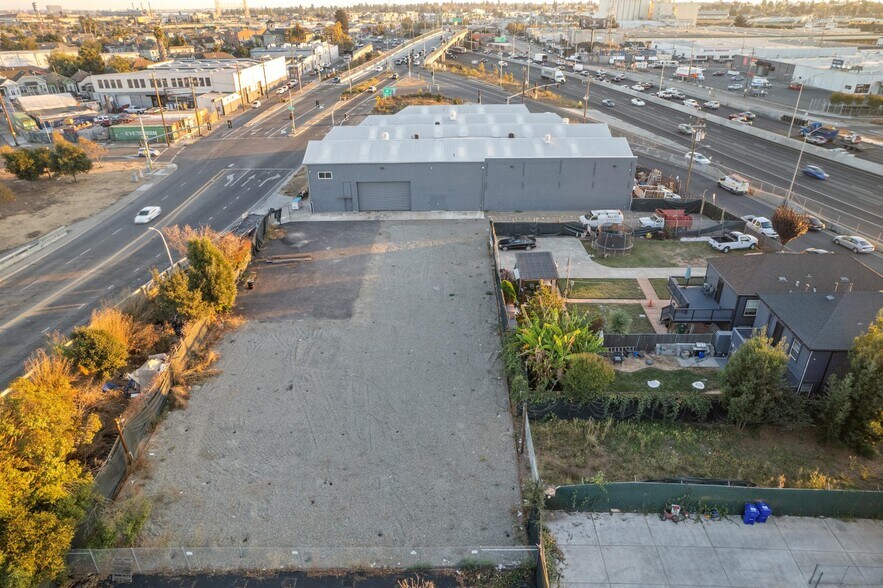 More Photos Of 1000 Calcot Pl, Oakland Warehouse For Lease