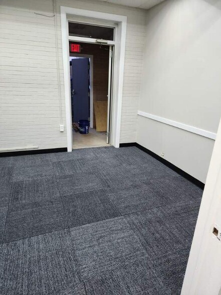 More Photos Of 1500 River Dr, Belmont Warehouse For Lease