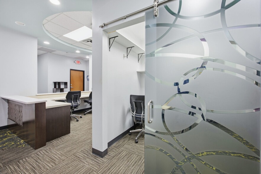 More Photos Of 4010 Sandy Brook Dr, Round Rock Medical For Sale