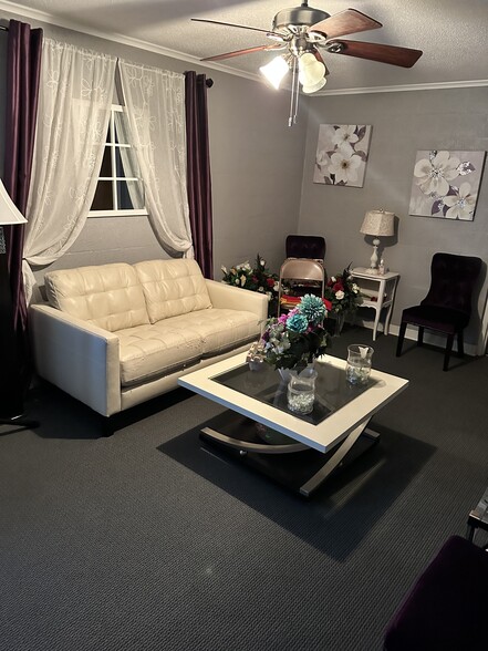 More Photos Of 2108 McKinley Ave, Fort Worth Religious Facility For Sale