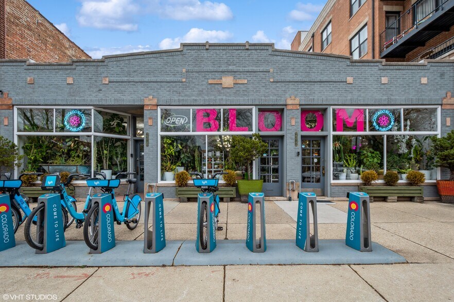 More Photos Of 2312 W Touhy Ave, Chicago General Retail For Sale