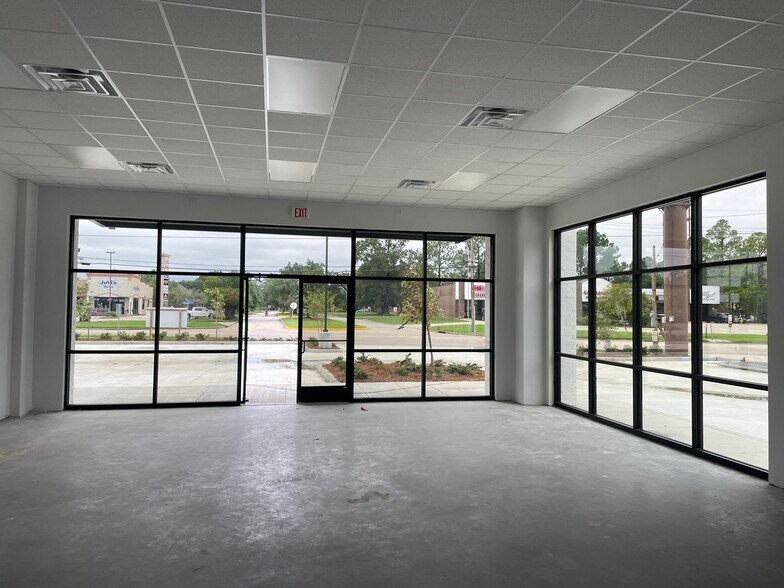 More Photos Of 13211 Coursey Blvd, Baton Rouge Storefront For Lease