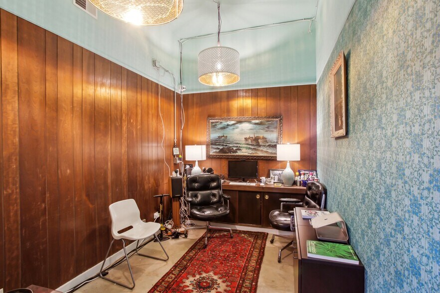 More Photos Of 963 Federal Blvd, Denver Storefront For Lease