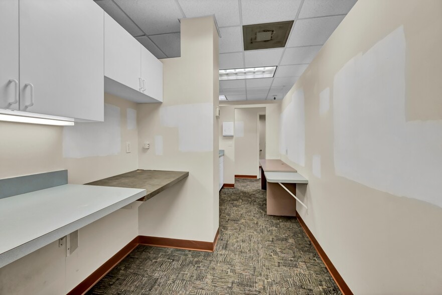 More Photos Of 48 Route 6, Yorktown Heights Medical For Sale