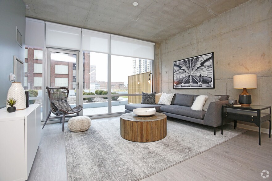 More Photos Of 1401 S State St, Chicago Apartments For Lease