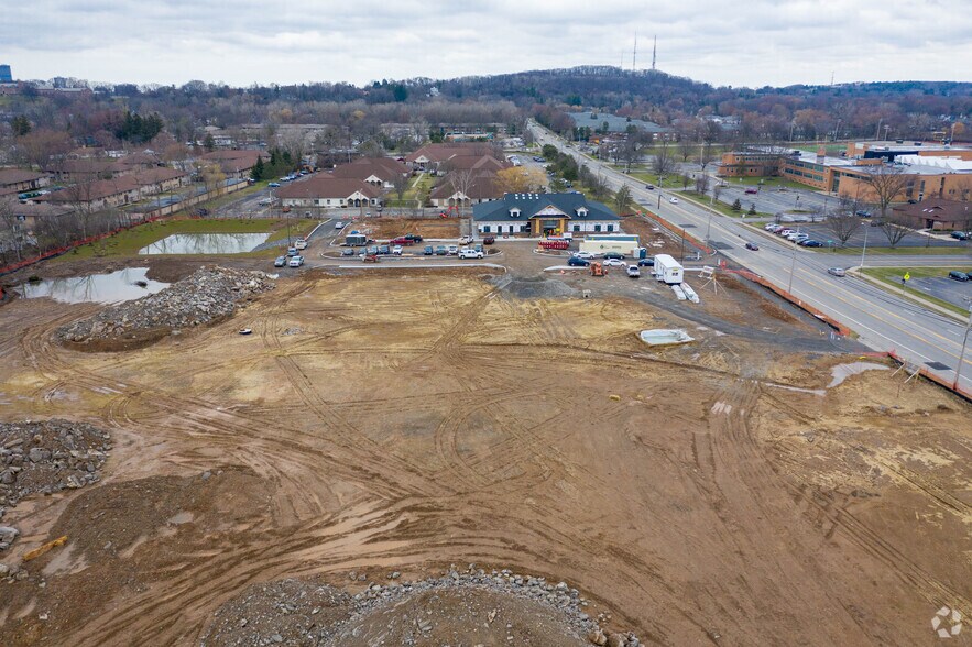 More Photos Of 1900 S Clinton Ave, Rochester Storefront For Lease