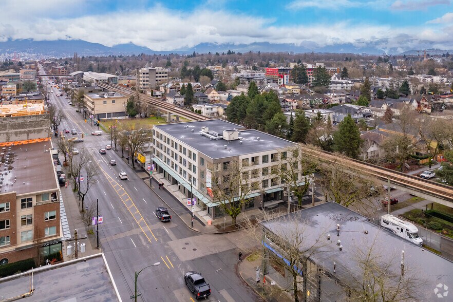 More Photos Of 2885 Commercial Dr, Vancouver Apartments For Lease