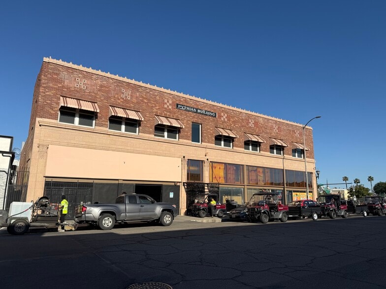 More Photos Of 47 N Grant St, Stockton Storefront Retail Residential For Sale