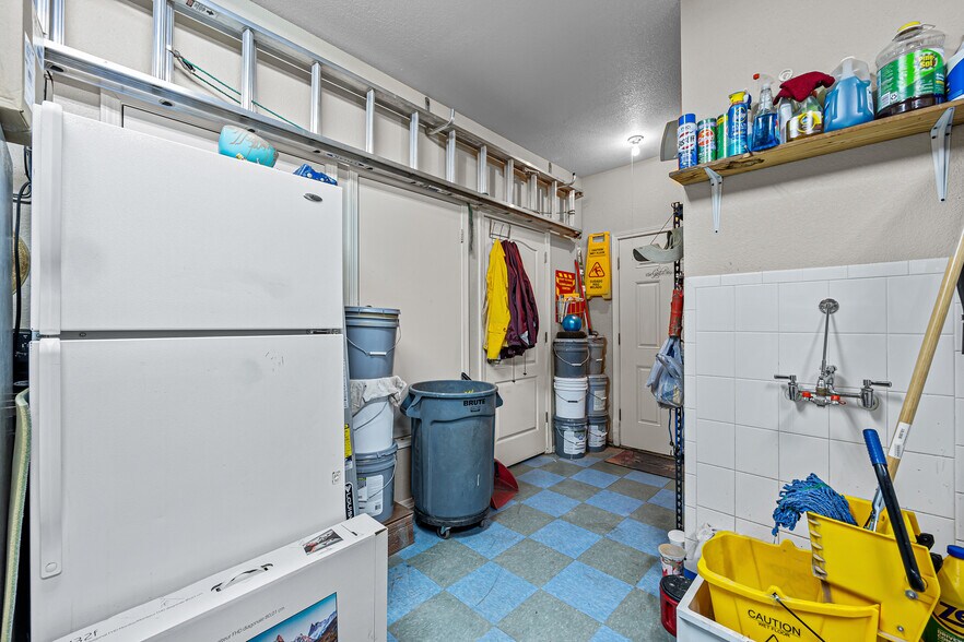 More Photos Of 9010 Betel Dr, El Paso Apartments For Sale