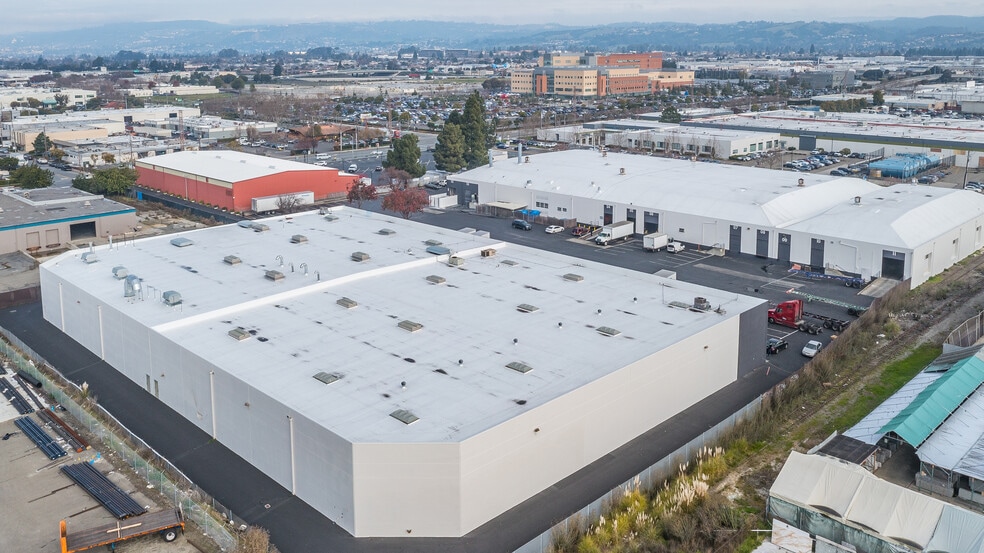 More Photos Of 2801-2831 Merced St, San Leandro Warehouse For Lease