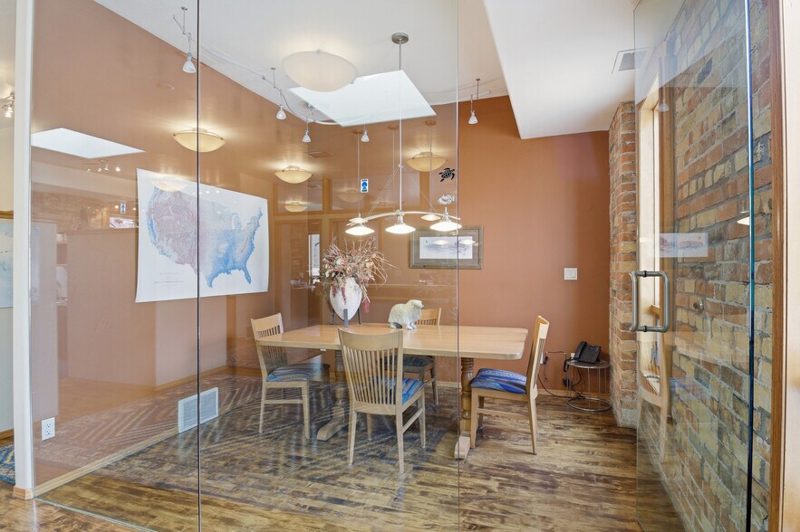 More Photos Of 713 Cooper Ave, Glenwood Springs General Retail For Sale
