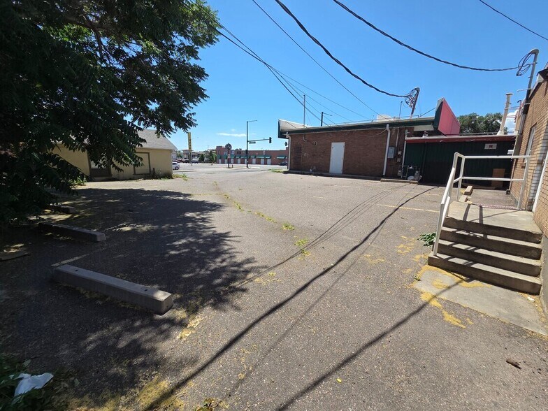 More Photos Of , Denver General Retail For Sale