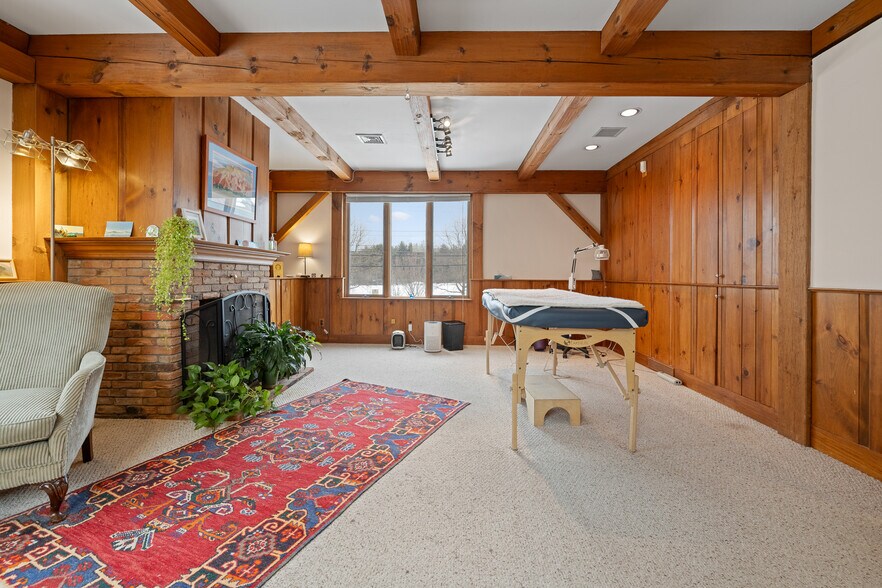 More Photos Of 68 Lyme Rd, Hanover Office Residential For Sale