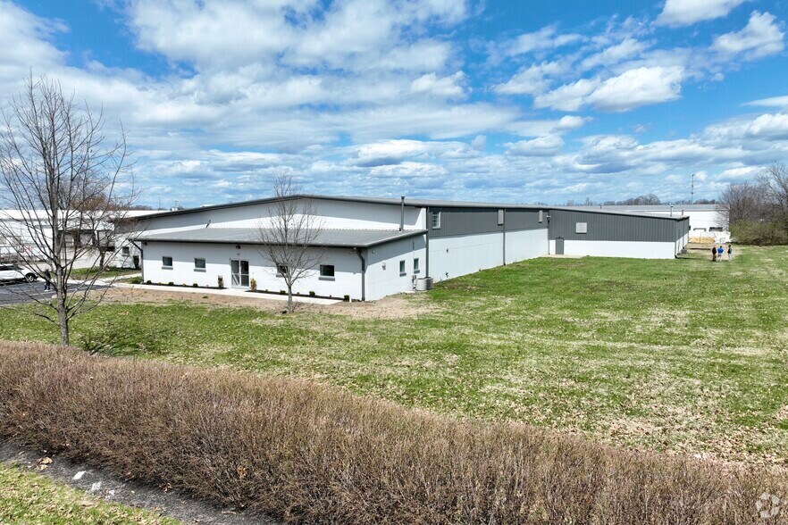 Primary Photo Of 2029 Buck Ln, Lexington Manufacturing For Lease