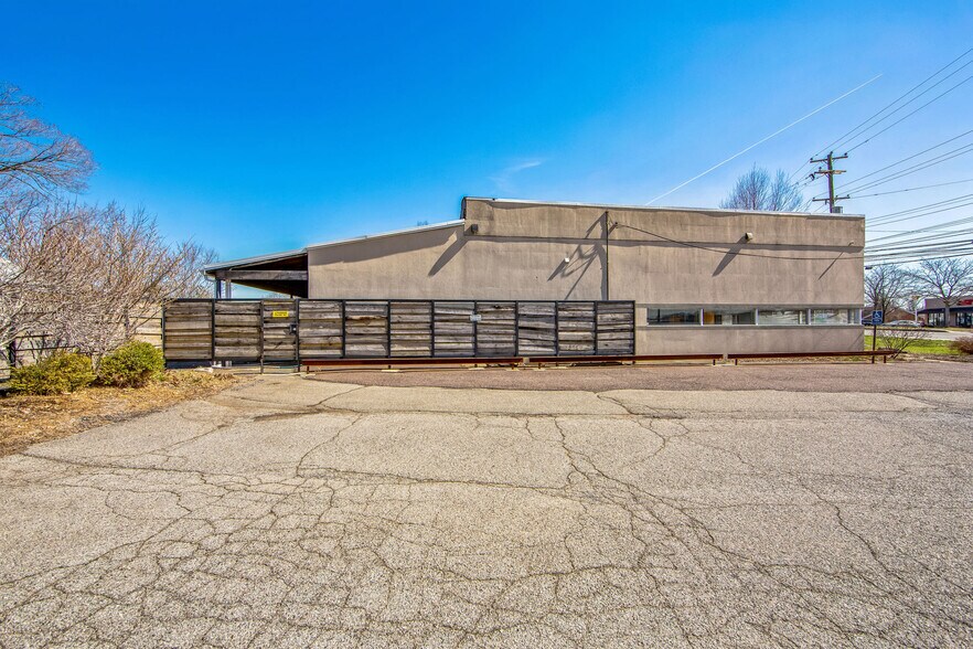 More Photos Of 2169 E High St, Pottstown Office For Lease