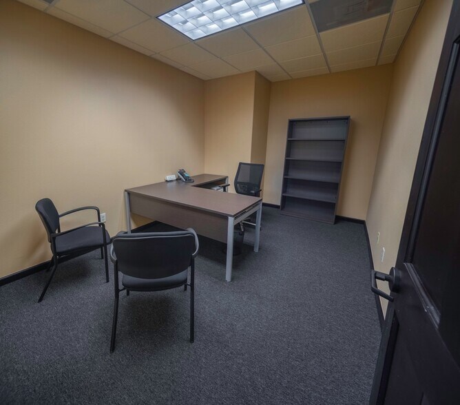 More Photos Of 41911 5th St, Temecula Office For Lease