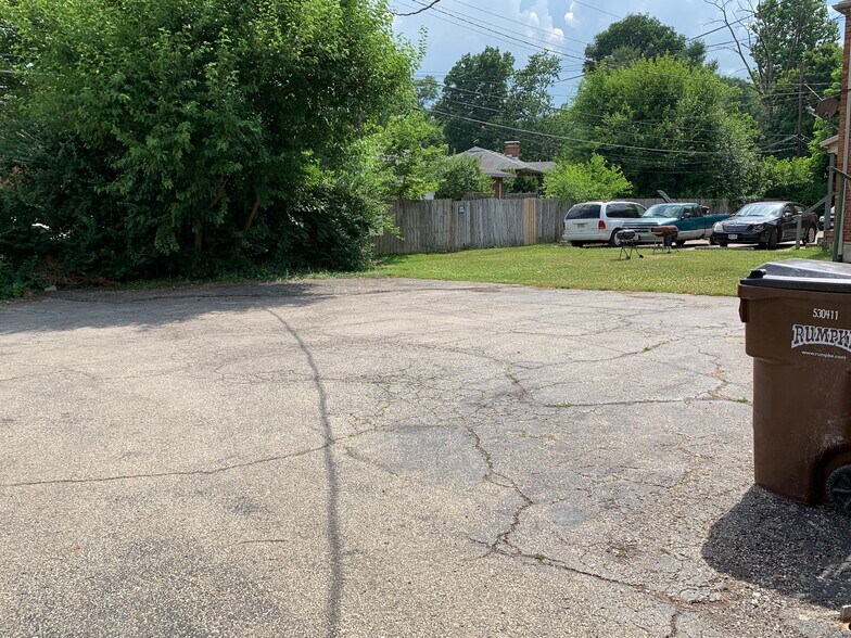 More Photos Of 58 W Nottingham Rd, Dayton Apartments For Sale