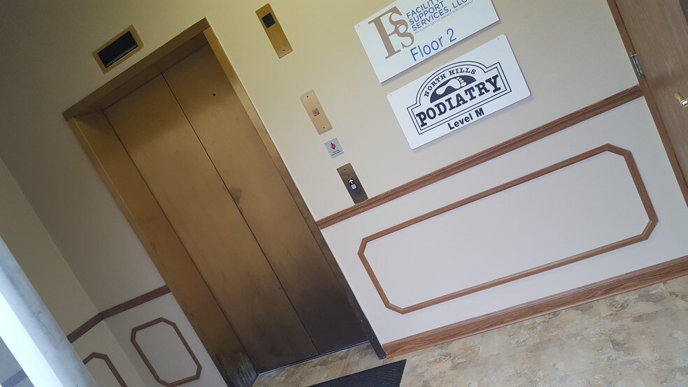 More Photos Of 5475 William Flynn Hwy, Gibsonia Office For Lease