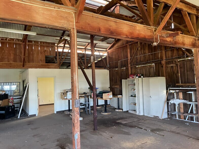 More Photos Of 79-7415 Hawaii Belt Rd, Kealakekua Flex For Sale