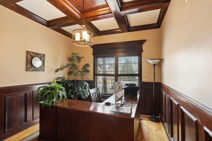 More Photos Of 209 Stephen St, Lemont Storefront Retail Residential For Lease