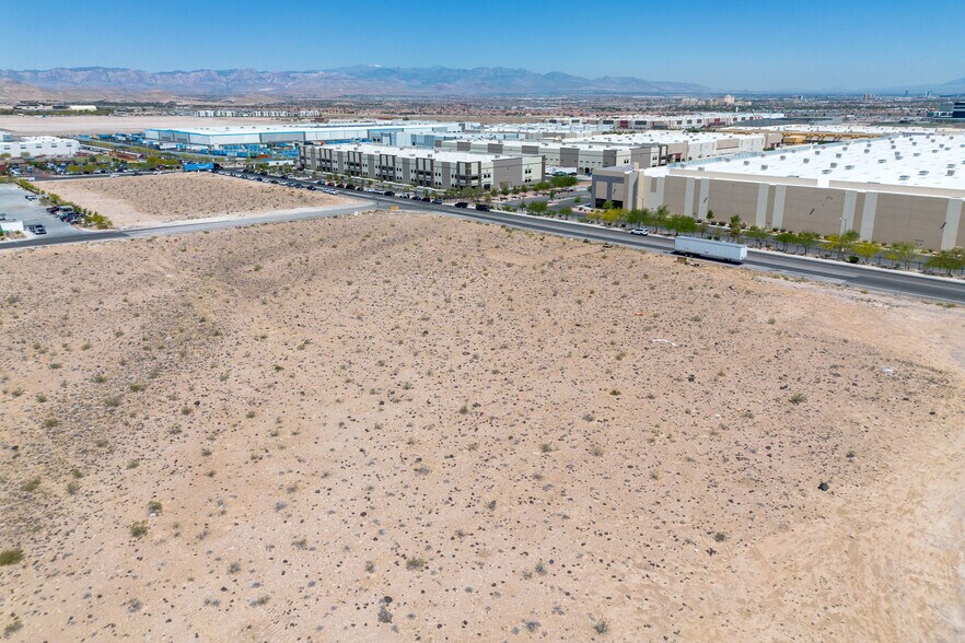 More Photos Of 1 Dale Avenue, Henderson Land For Sale