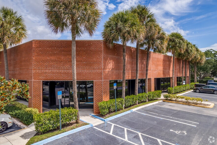Primary Photo Of 951 Broken Sound Pky, Boca Raton Office For Lease